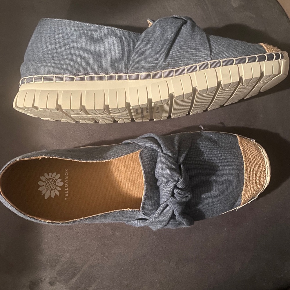 Yellowbox size 10 women’s sandals new!